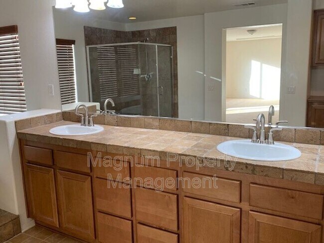 Building Photo - 29675 Ski Ranch St