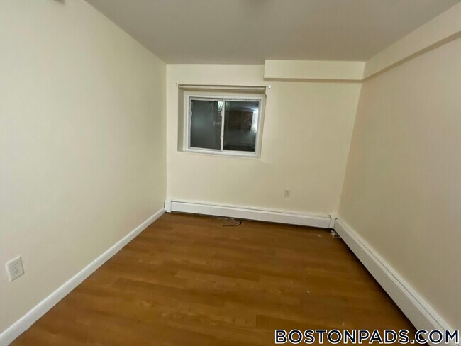 Building Photo - 51 S Huntington Ave