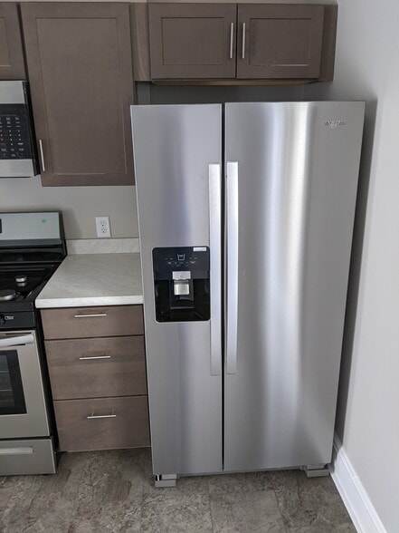 Kitchen - 341 Academy St