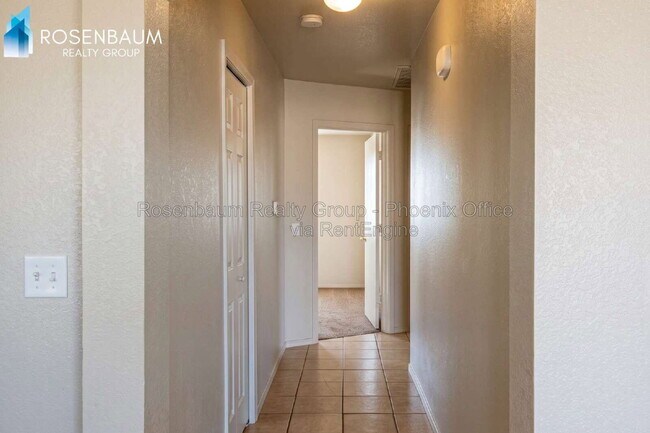 Building Photo - 13295 S Durango Rd