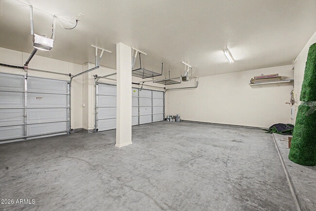 Building Photo - 7842 W Andrea Dr