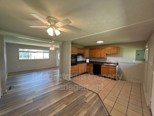 Building Photo - 4861 Nebraska Ave