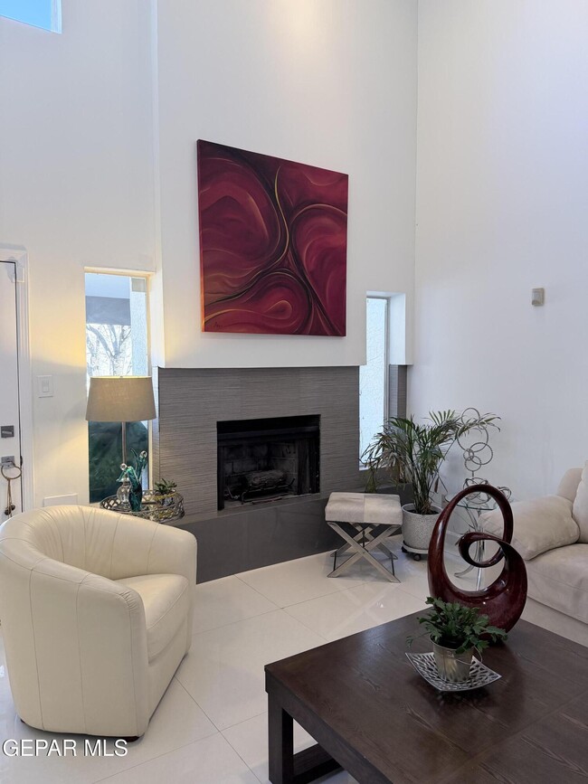 Building Photo - 6035 Bandolero Dr