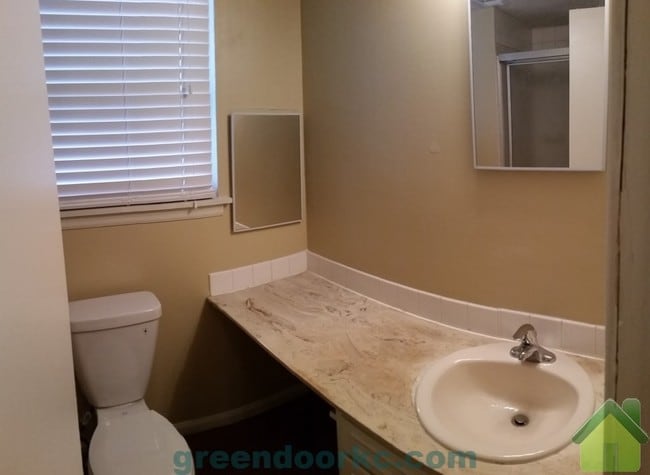 Building Photo - 9417 Switzer Rd