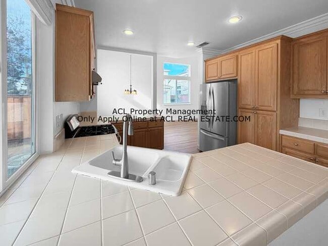 Building Photo - 19799 Kennedy Park Pl