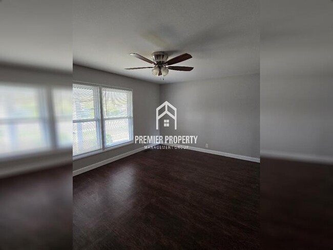 Building Photo - 2830 Concord Dr