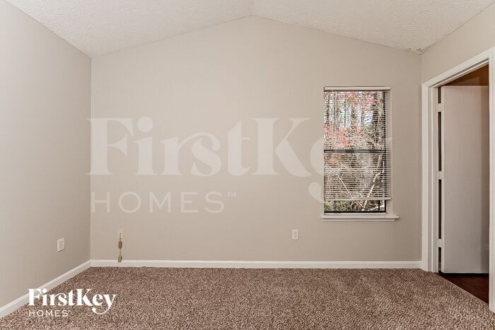 Building Photo - 6708 Doublegate Ln