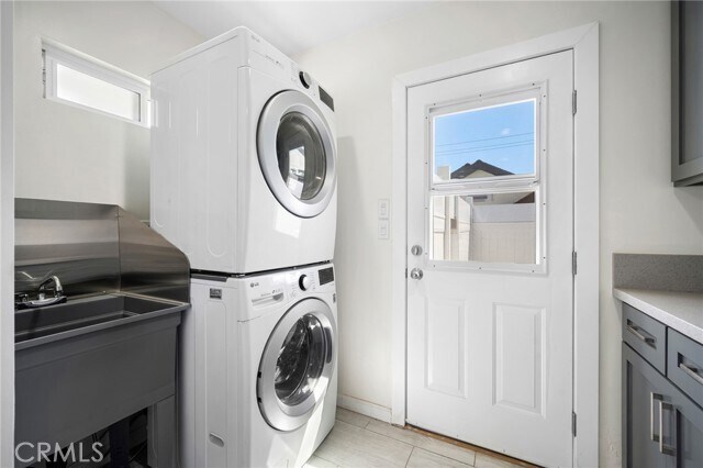 Building Photo - 612 N 4th St