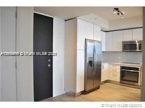 Building Photo - 1 br, 1 bath Condo - 999 SW 1st Ave Apt 2509