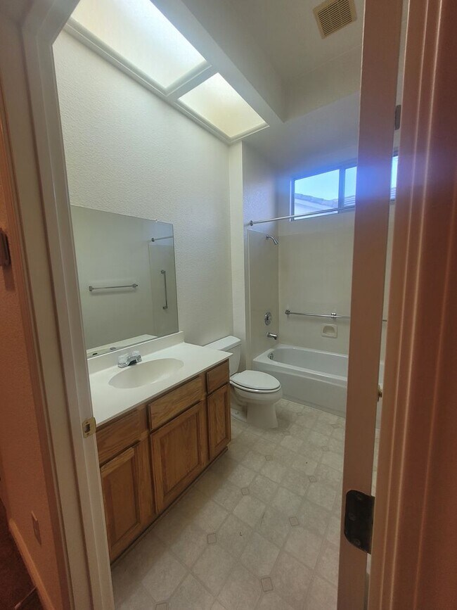 Building Photo - Sun City Roseville