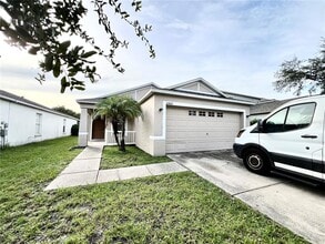 Building Photo - 10464 Blackmore Dr