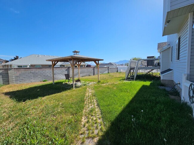Building Photo - 4698 Colander Dr