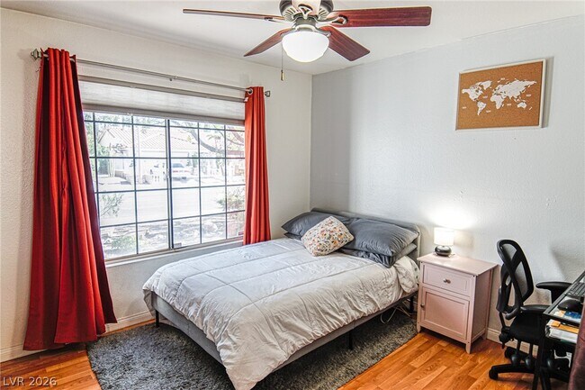Building Photo - 9009 Feather River Ct