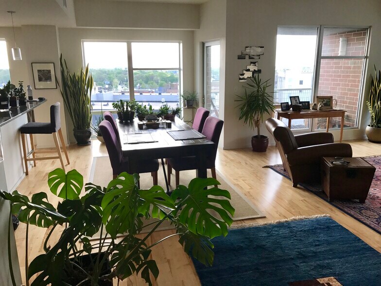 Dinning room - 301 N Neil St