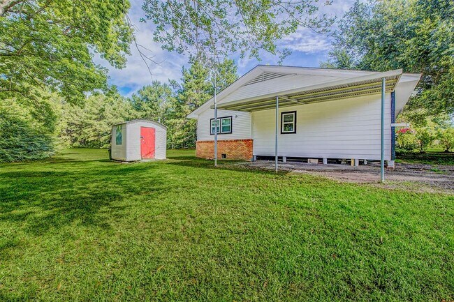 Building Photo - 7650 US-69