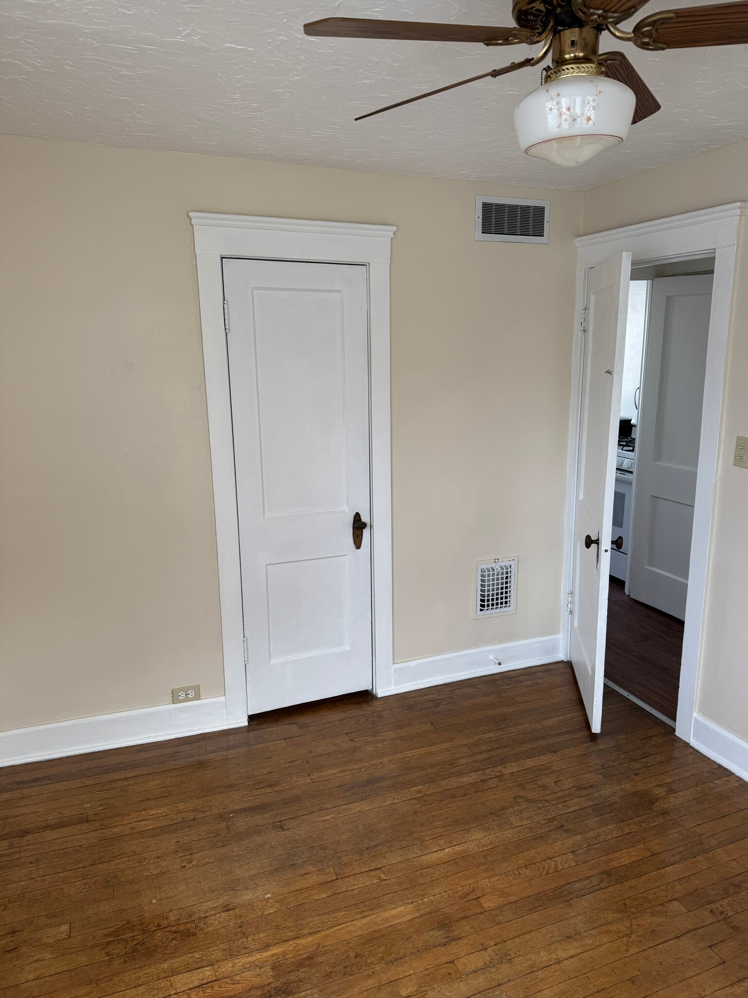 Bedroom 2 - 10018 Baltic Road