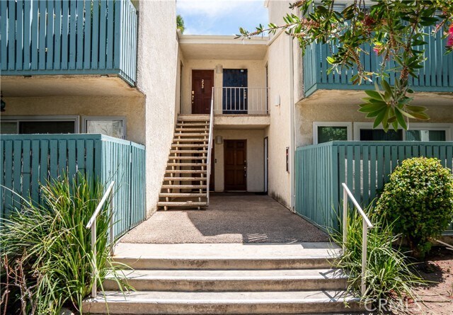 Primary Photo - 5700 Etiwanda Ave