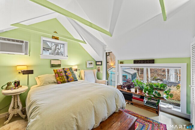 Building Photo - 21 Old Mill Rd