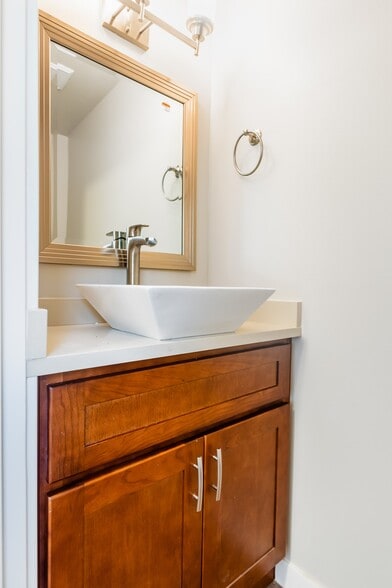 1/2 bath - 6235 A St