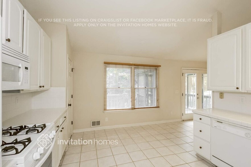 Building Photo - 4402 Marci St