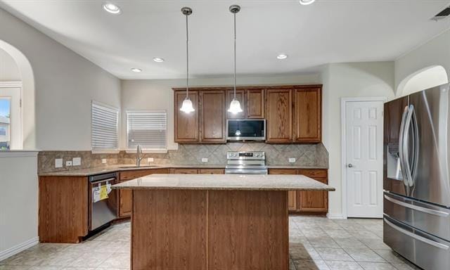 Building Photo - 1641 Quail Grove Dr