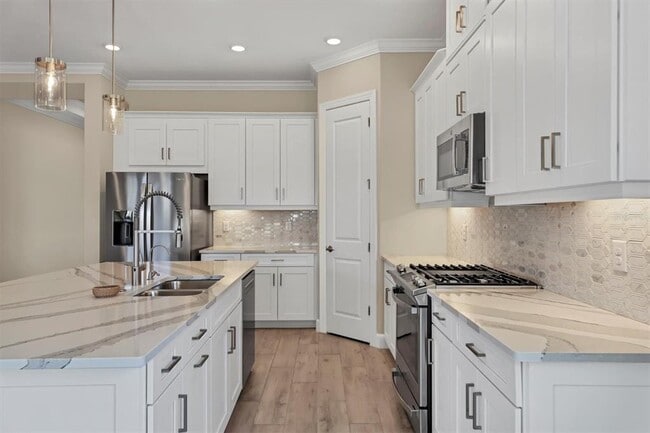 Building Photo - 16109 Umbria Pl