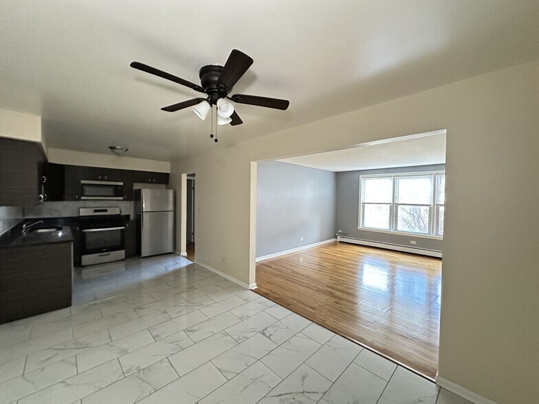 Building Photo - 622 Lincoln Ave