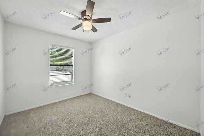 Building Photo - 2441 Sweetwood Dr