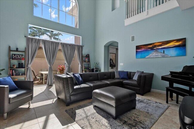 Building Photo - 82 Stoney Dr