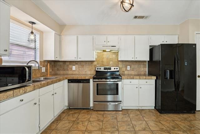 Building Photo - 6227 Springwood Dr