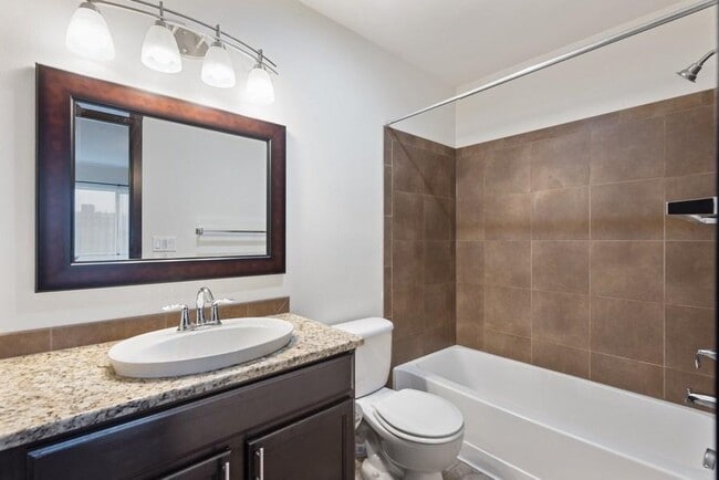 Building Photo - 1 bedroom in Seattle WA 98102