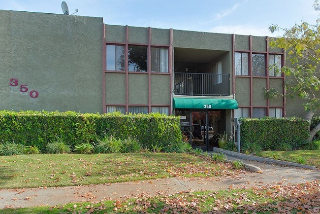 Primary Photo - 350 S Sierra Madre Blvd