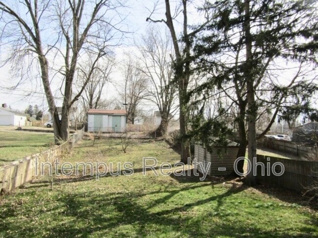 Building Photo - 236 E Winter St