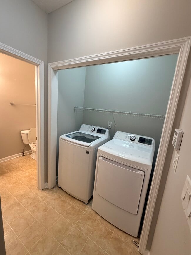 Building Photo - 4919 Tuscany Ln