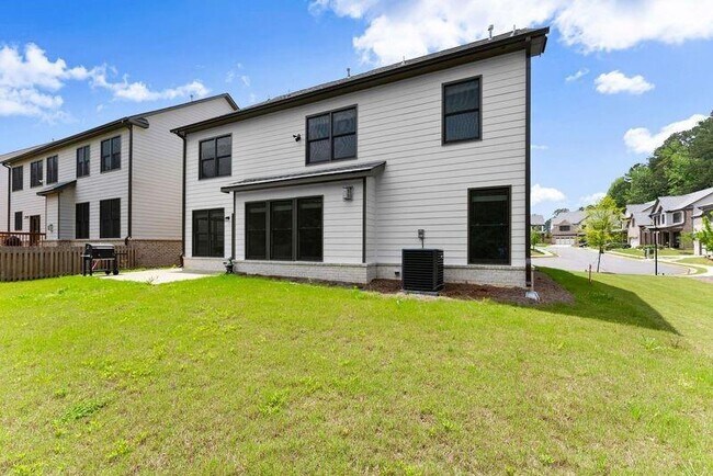 Building Photo - 5255 Candun Cir