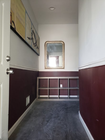 Primary Photo - 142 Mapes Ave