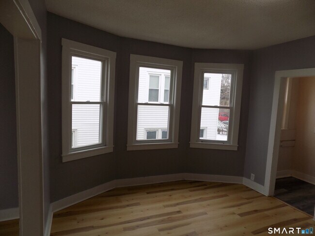 Building Photo - 182 West St