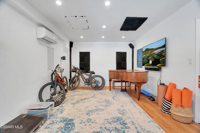 Building Photo - 28789 Eagleton St