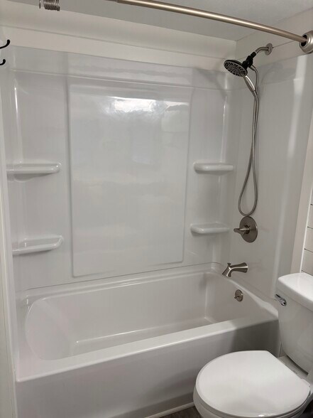 Building Photo - 205 S Ottawa St