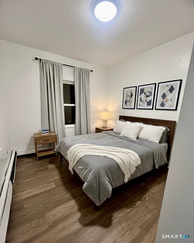 Building Photo - 93 Park Terrace