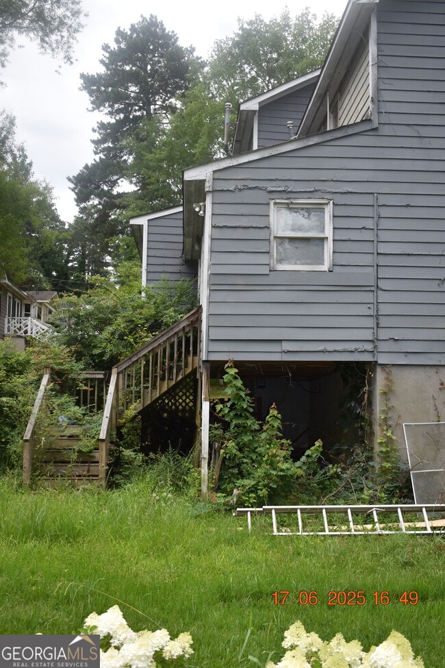 Building Photo - 4403 Azalea Dr