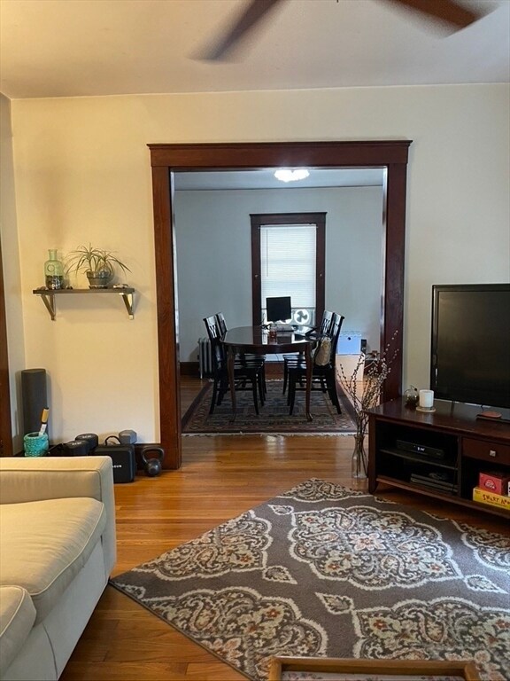 Building Photo - 258 Robbins St