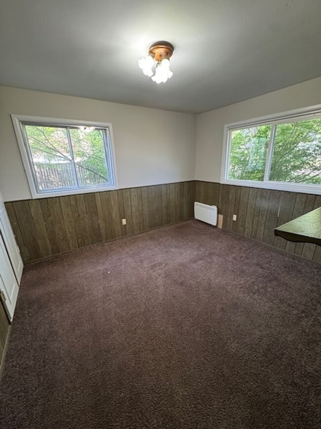 Building Photo - 8314 Sunny Ln