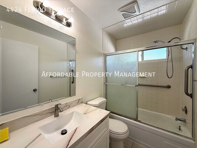 Building Photo - 4424 Fenico Terrace