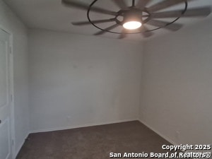 Building Photo - 345 Middle Grn Lp