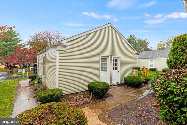 Building Photo - 2006 Wexford Rd