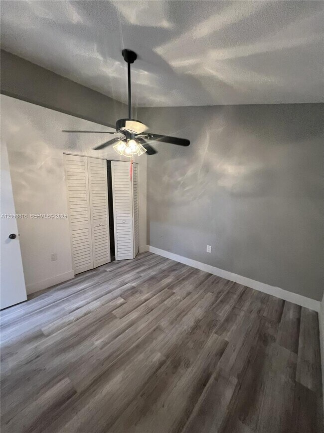Building Photo - 289 SW 159th Ln