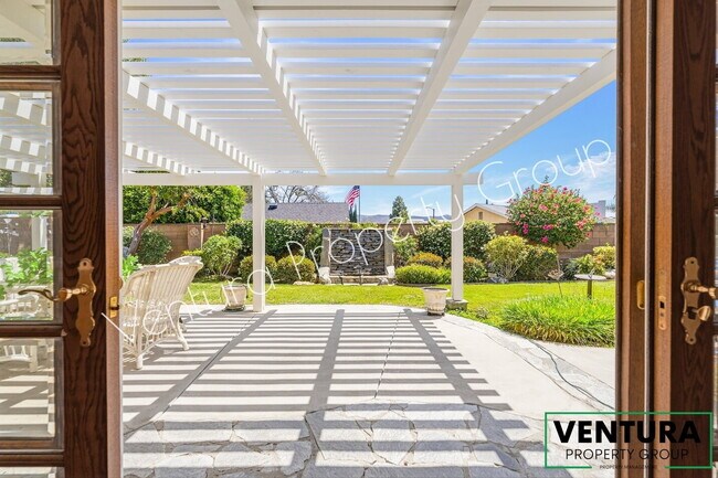 Building Photo - Charming 3-Bedroom 2 Bath Home with Spacious 1826 Sq. Ft. Layout in the East Simi Valley!