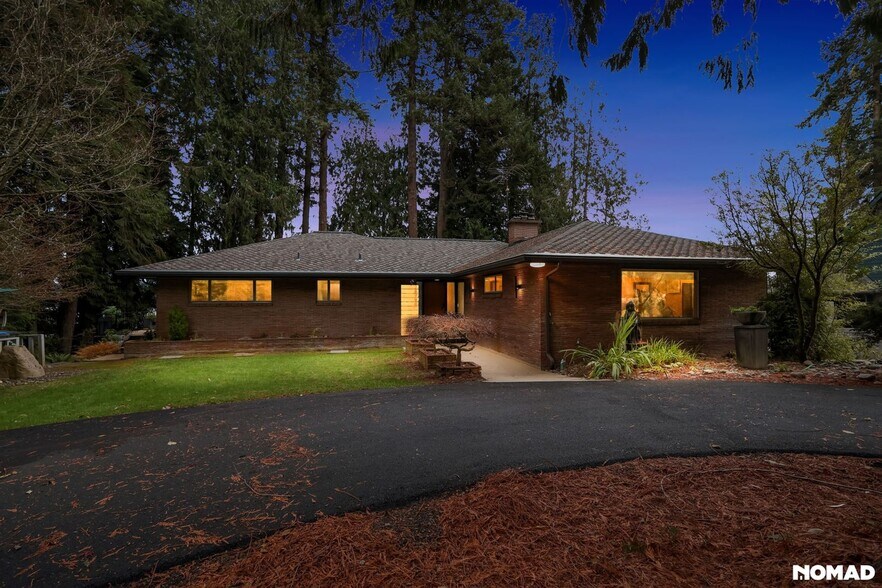 Building Photo - 28790 WA-104