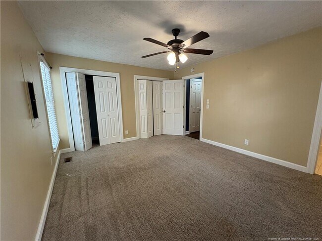 Building Photo - 405 Bannerman Pl
